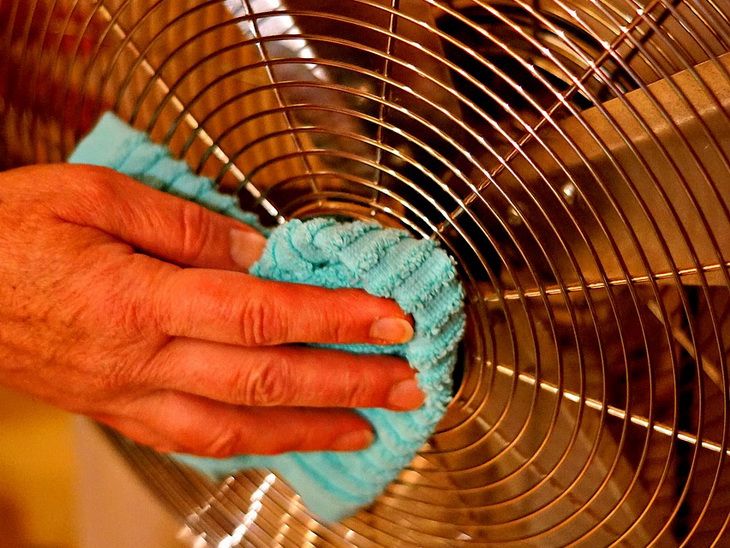 Пригодится всегда: необычные способы использования глицерина в быту