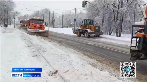 Второй день подряд в Нижнем Новгороде продолжается снегопад
