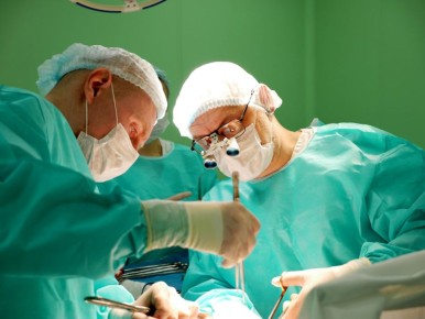 Нижегородские врачи провели уникальную операцию по трансплантации печени с удалением опухоли желудка